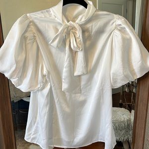 Entro White Blouse Size M